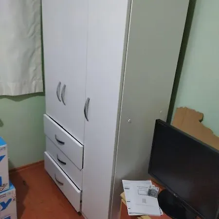 I アパート *